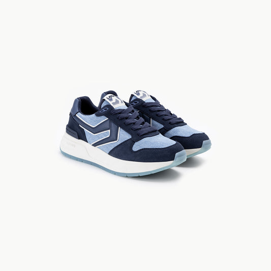 LEVI'S® WOMEN'S CHARGE SNEAKERS - BLUE