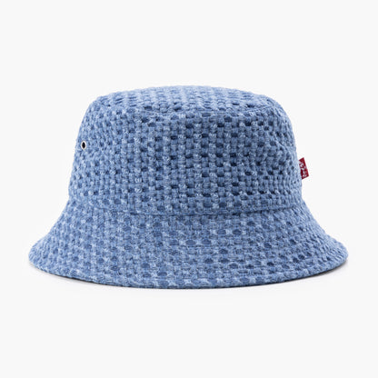 LEVI'S® WOMEN'S WOVEN DENIM BUCKET HAT - BLUE