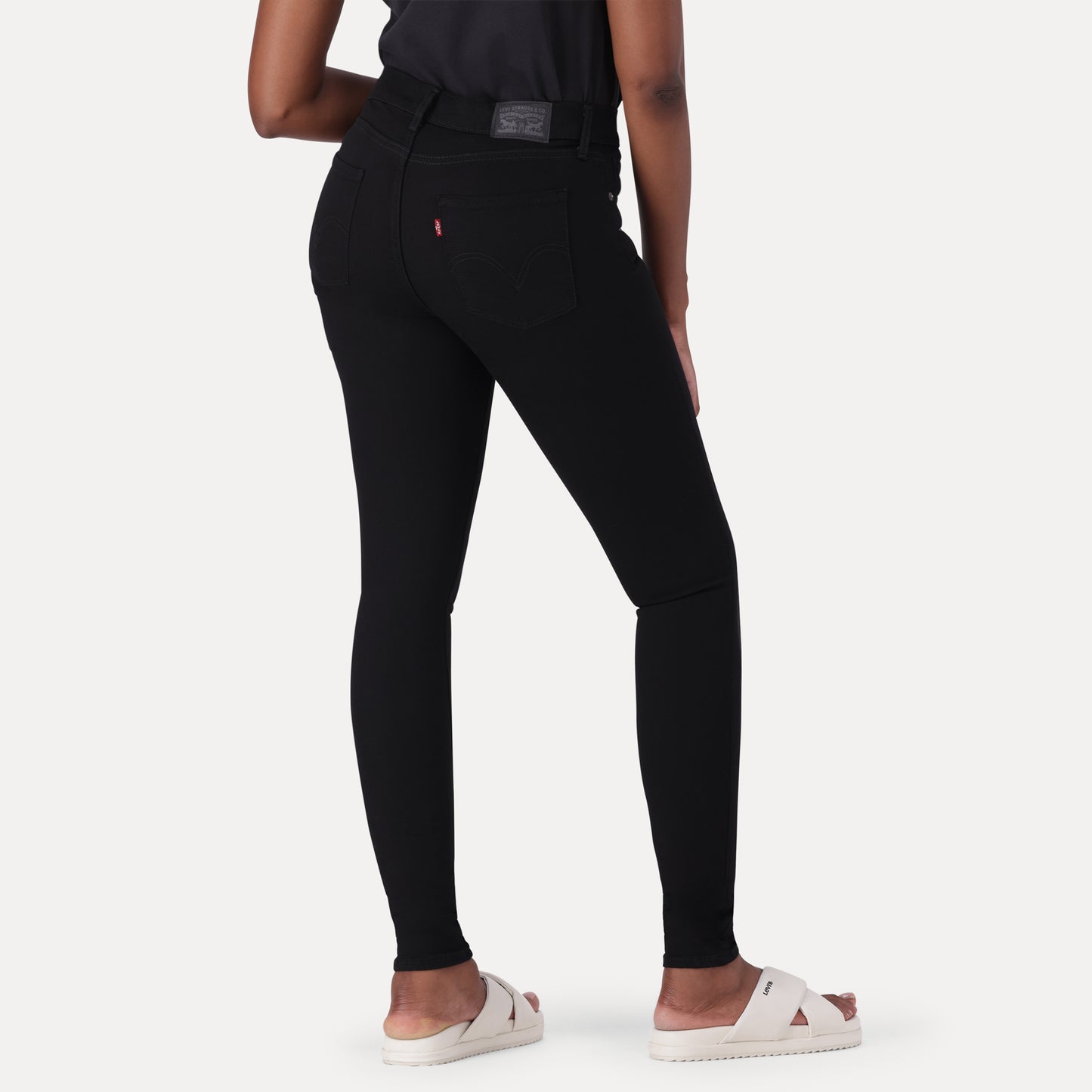 LEVI'S® CURVY SKINNY - BLACK