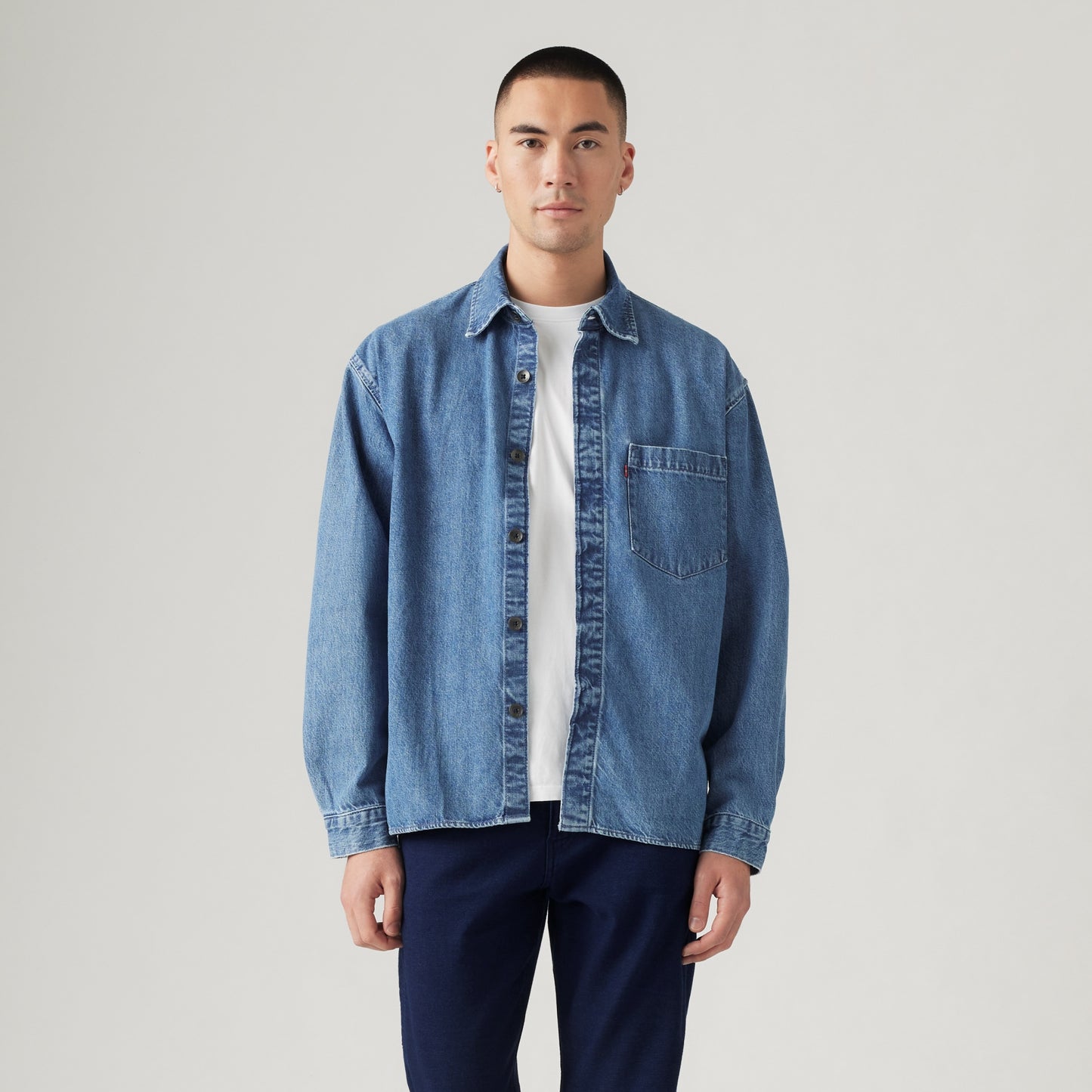 LEVI'S® WELLTHREAD® MEN'S WILDER SHIRT - LIGHT INDIGO - WORN IN