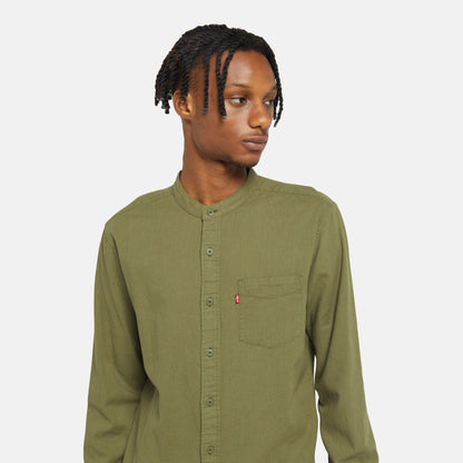 LEVI'S® MEN'S BANDED COLLAR 1 POCKET SHIRT - GREEN