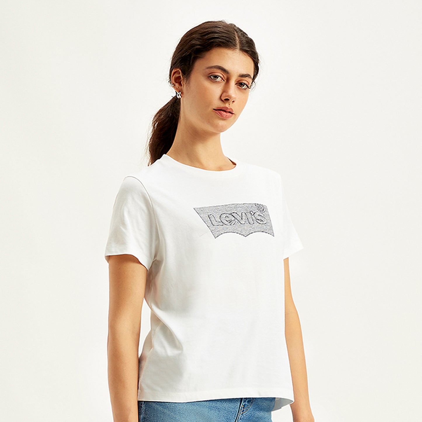 WOMEN'S BRAND LOGO STRAIGHT FIT T-SHIRT - WHITE