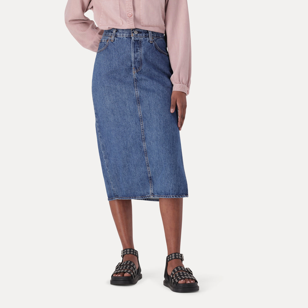 LEVI’S® WOMEN'S SIDE SLIT SKIRT - MED INDIGO - WORN IN