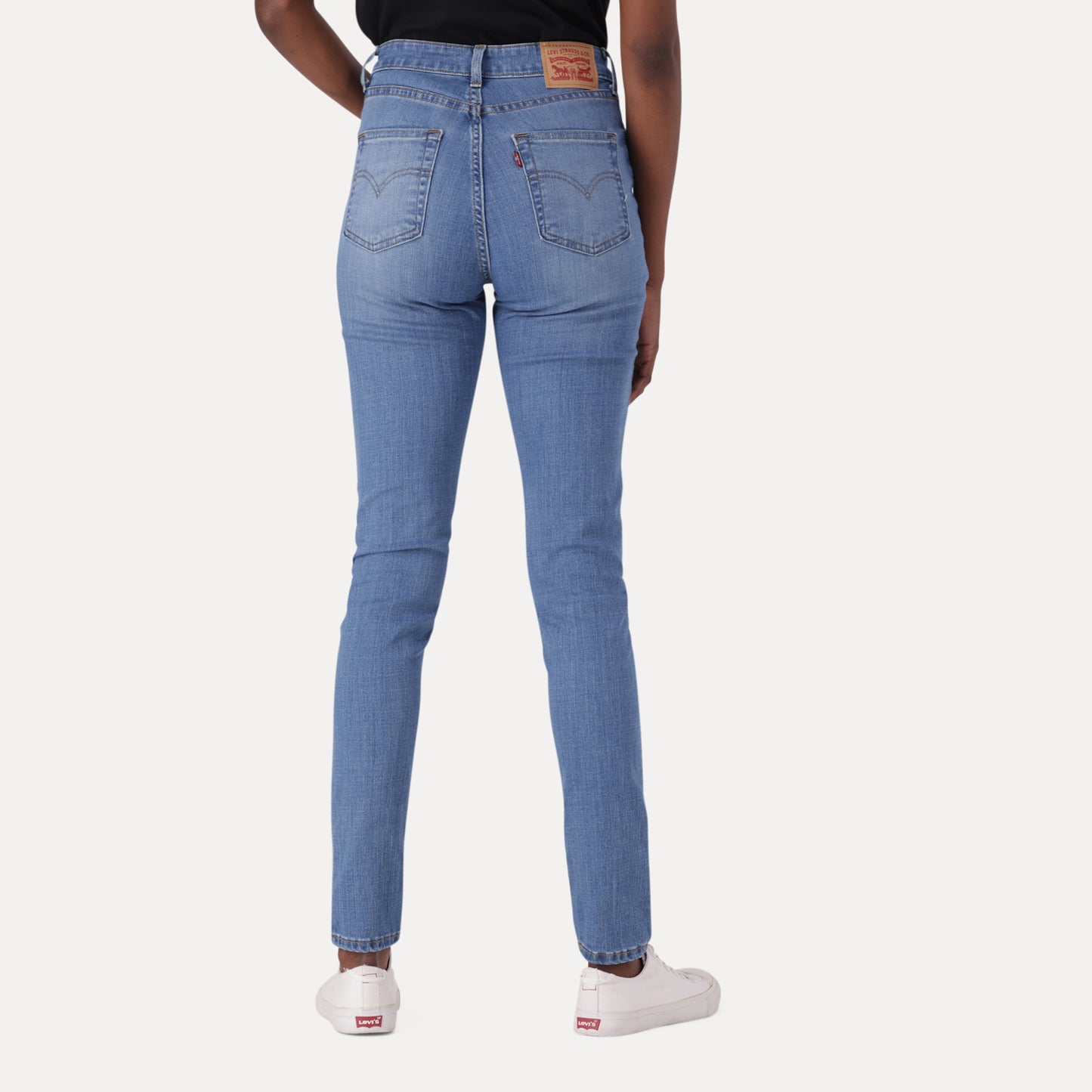 LEVI’S® WOMEN'S 721 HIGH-RISE SKINNY JEANS - MED INDIGO - WORN IN