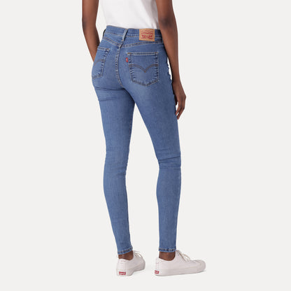 LEVI'S® WOMEN'S 720 HIGH-RISE SUPER SKINNY JEANS - MED INDIGO - WORN IN