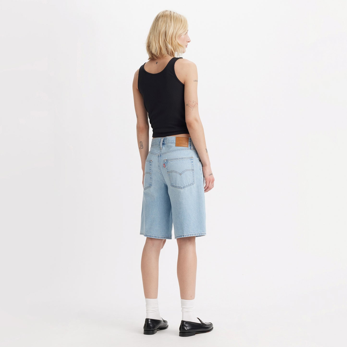 LEVI'S® WOMEN'S BAGGY DAD JORTS - LIGHT INDIGO - WORN IN