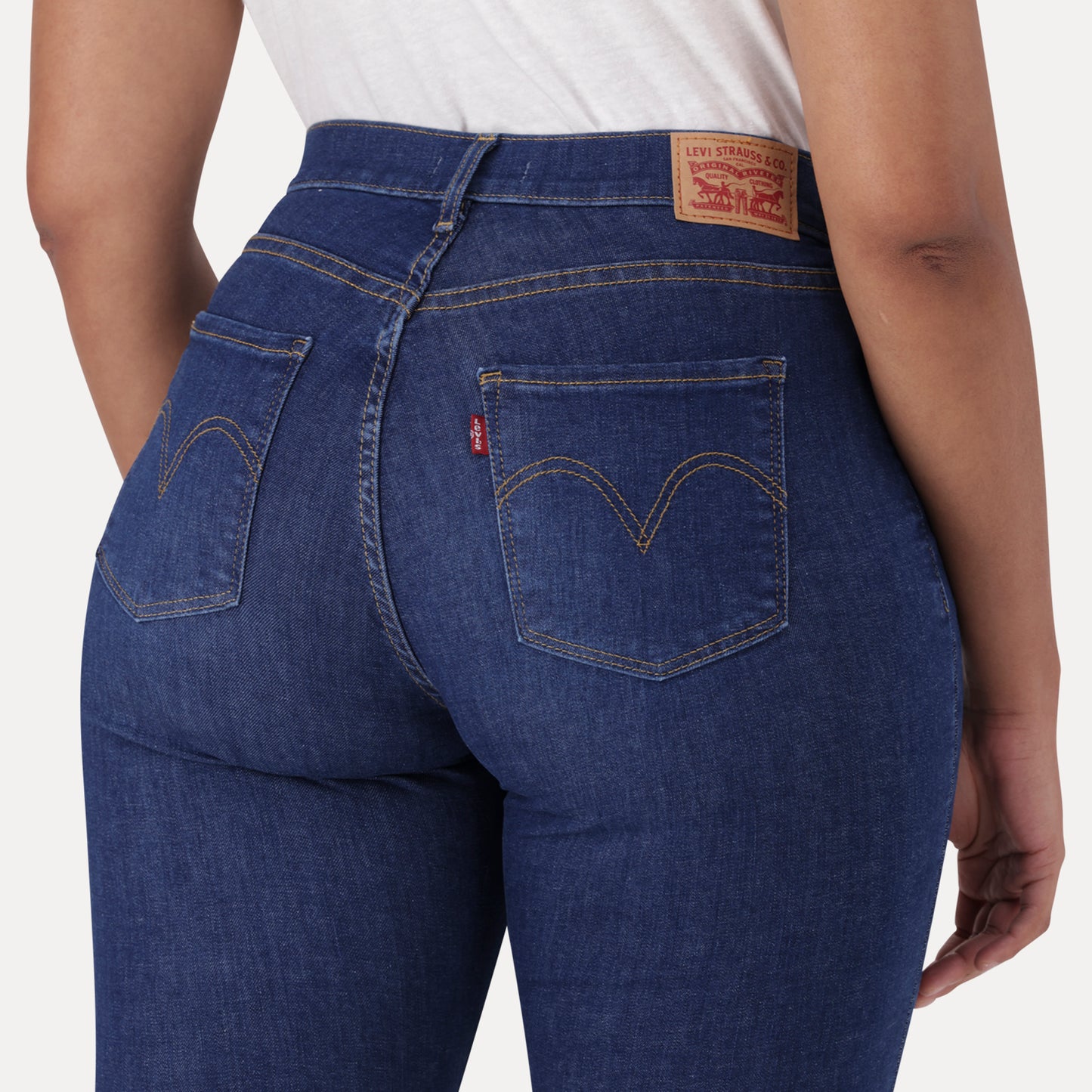 LEVI'S® CURVY HIGH-RISE SUPERSKINNY - DARK INDIGO - WORN IN