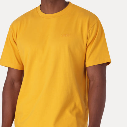 LEVI'S® MEN'S RED TAB VINTAGE T-SHIRT - YELLOW