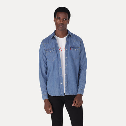 LEVI'S® MEN'S CLASSIC STANDARD FIT WESTERN SHIRT - MED INDIGO - WORN IN