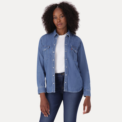 LEVI'S® WOMEN'S ICONIC WESTERN SHIRT - MED INDIGO - FLAT FINISH