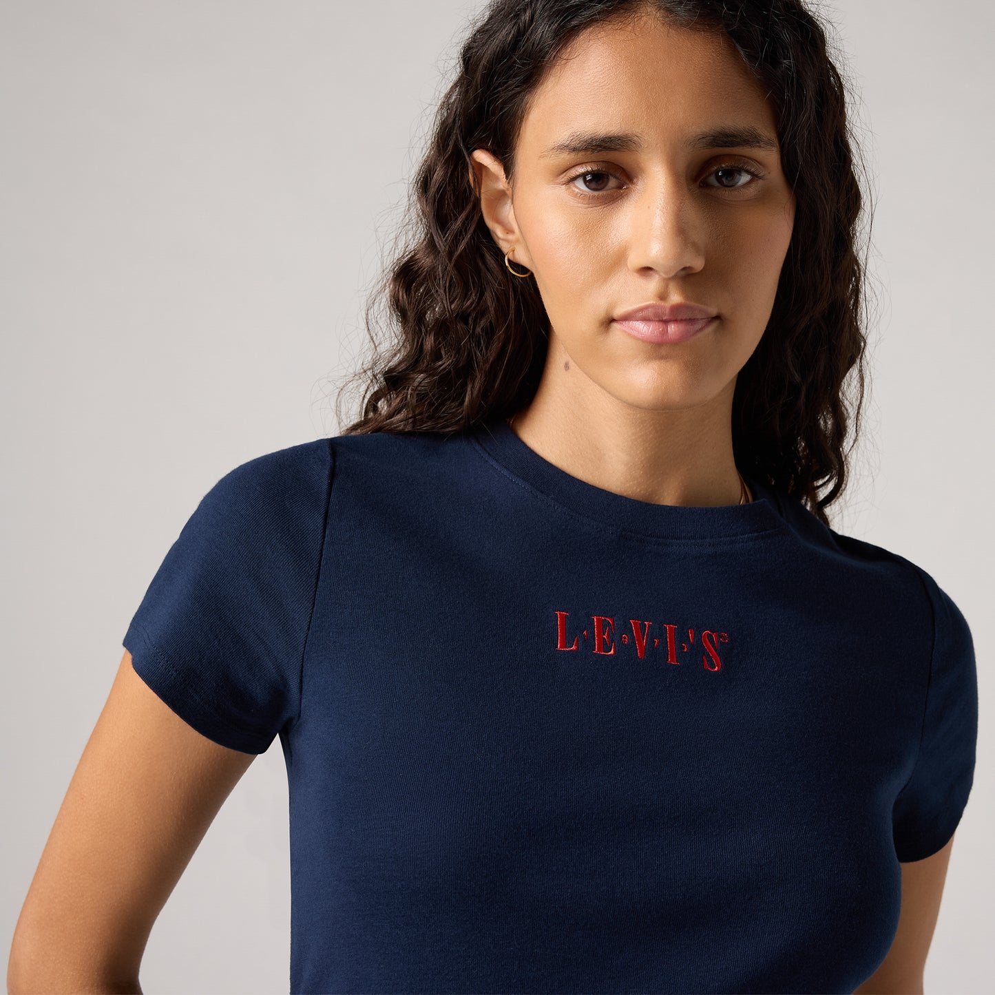 LEVI'S® WOMEN'S GRAPHIC ESSENTIAL T-SHIRT - BLUE