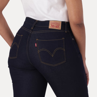 LEVI'S® CURVY FLARE - BLACK