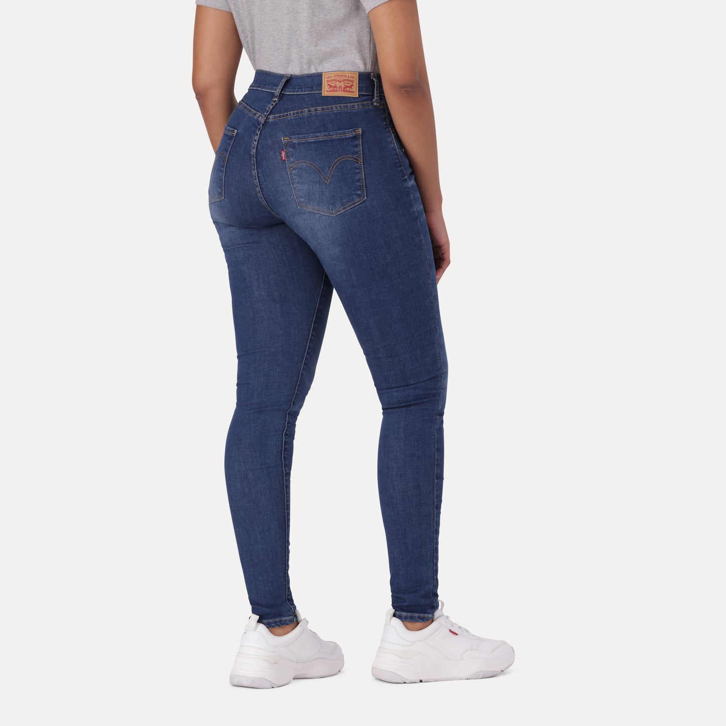 LEVI'S® CURVY HIGH-RISE SUPERSKINNY - MED INDIGO - WORN IN