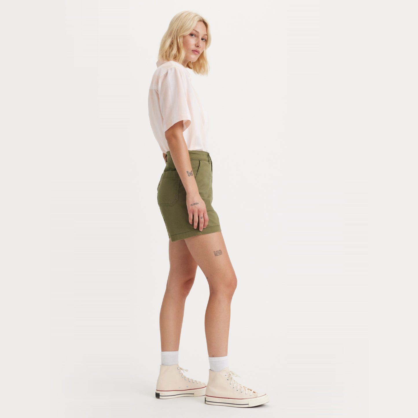 LEVI'S® WOMEN'S UTILITY SHORTS - GREEN