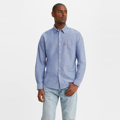 LEVI'S® MEN'S CLASSIC POCKET STANDARD FIT SHIRT - BLUE