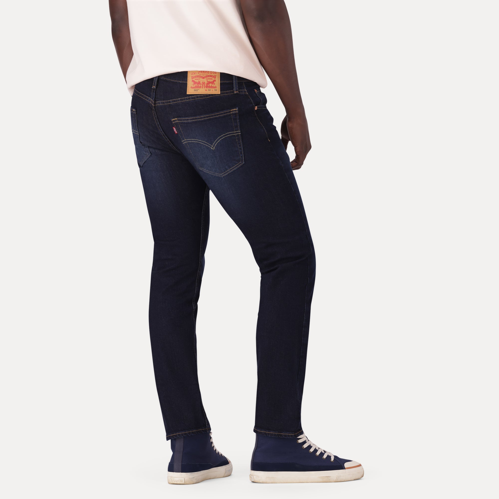 LEVI S MEN S 502 TAPER JEANS MED INDIGO WORN IN