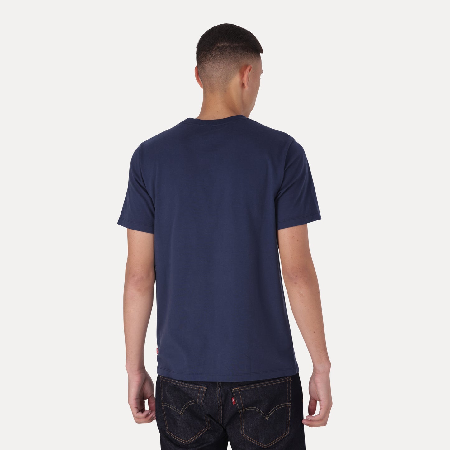 LEVI'S® MEN'S RELAXED FIT SHORT-SLEEVE GRAPHIC T-SHIRT - BLUE