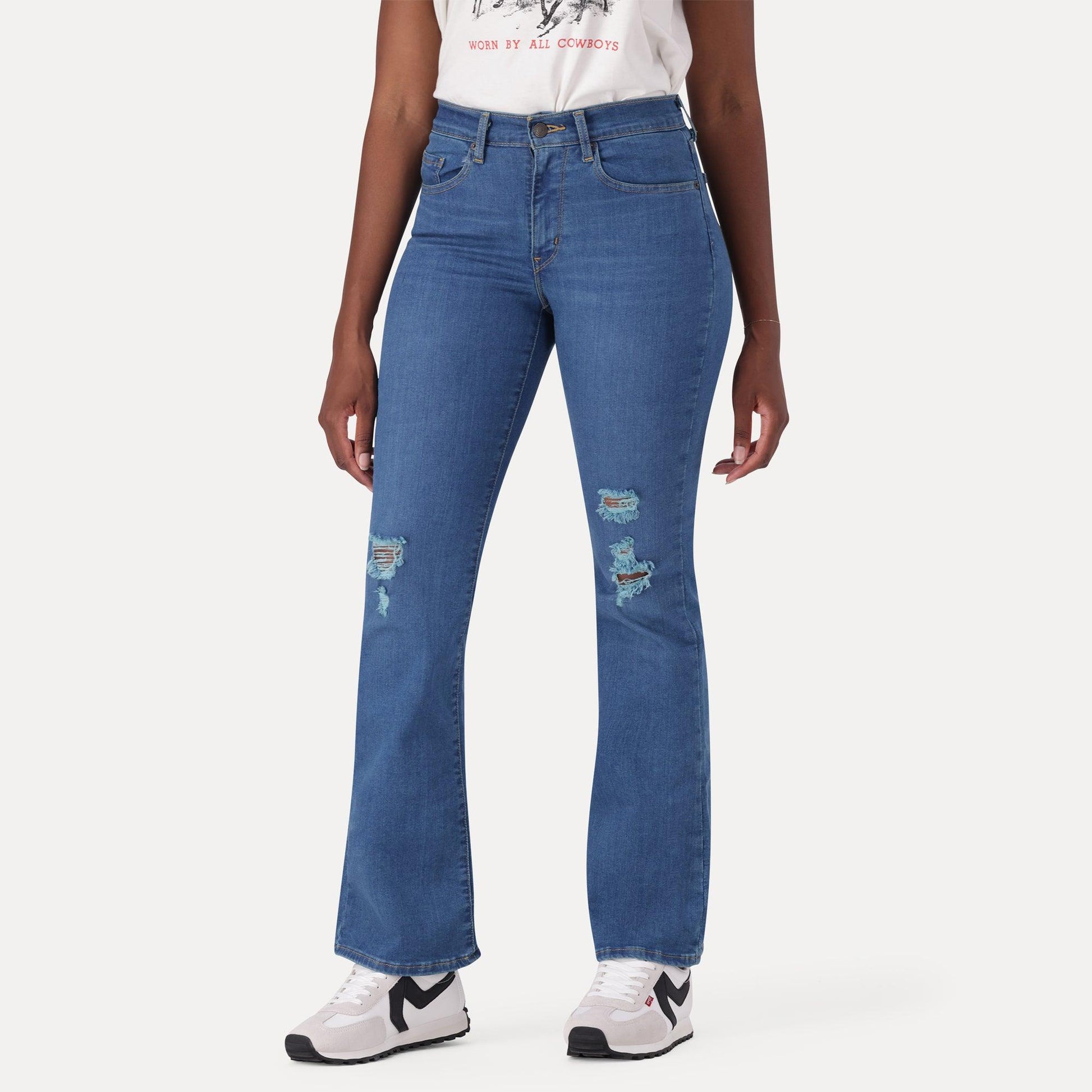 LEVI'S® CURVY FLARE JEANS - MED INDIGO - WORN IN